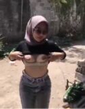 Bokep Indo Viral Jilbab Mesum Di Kandang Kambing