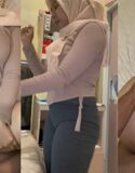 Ganggu Pacar Hijab Yang Lagi Tiktokan